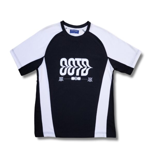 Black and white unisex Tshirt